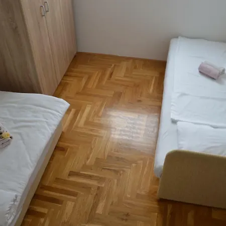 Apartment Biser